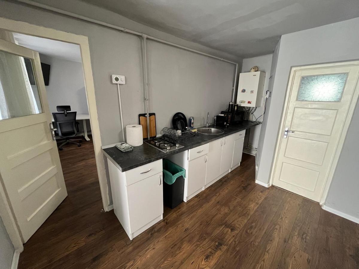 Apartamento Grey House Braşov Exterior foto
